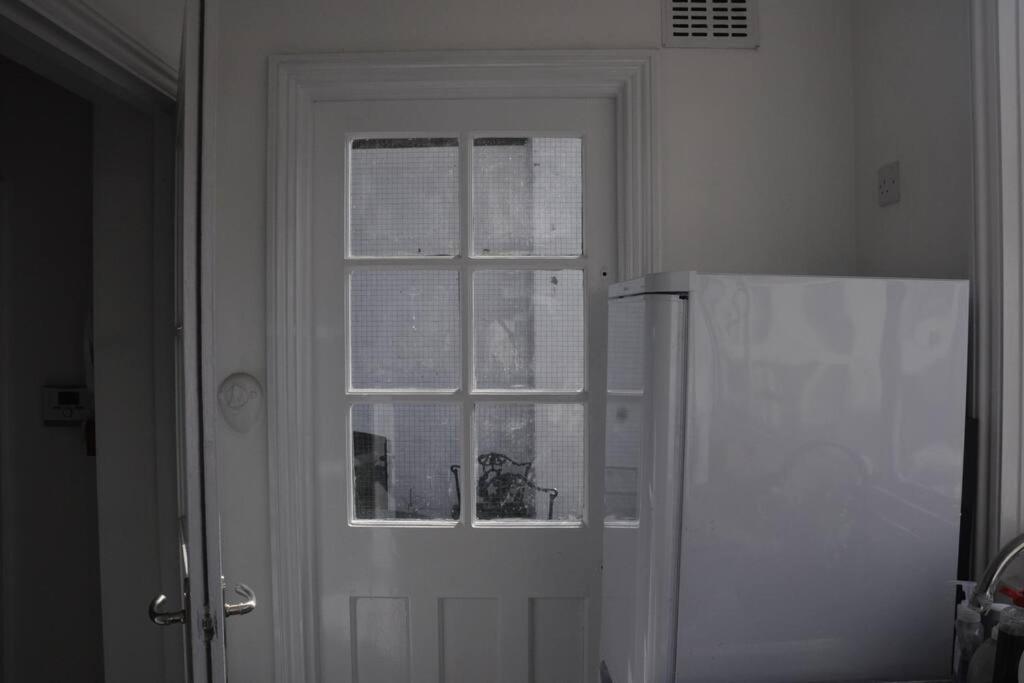 Central London Flat. Georgian Terrace. Bright. Londres Exterior foto